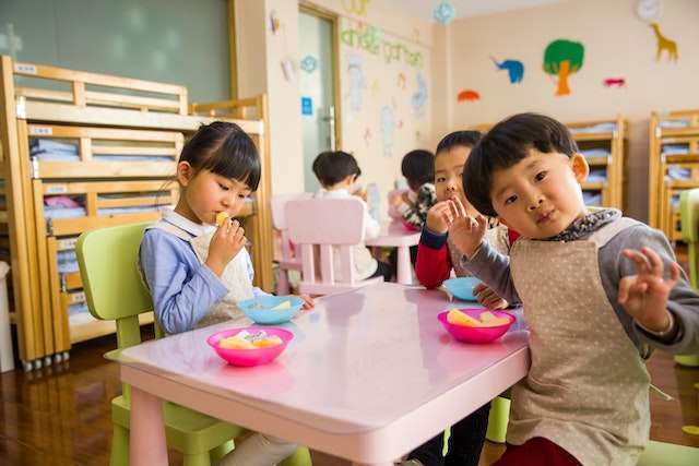 right age to send child to childcare